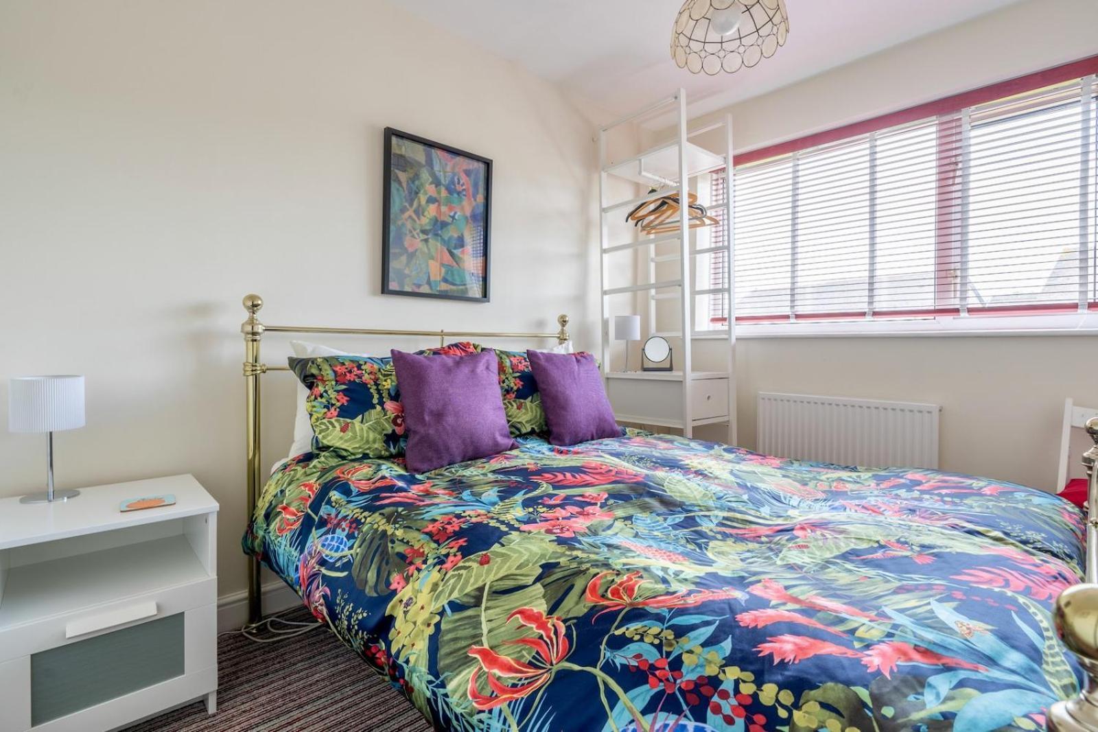 Chic 2-Bedroom Townhouse In Vibrant Abergavenny Zewnętrze zdjęcie